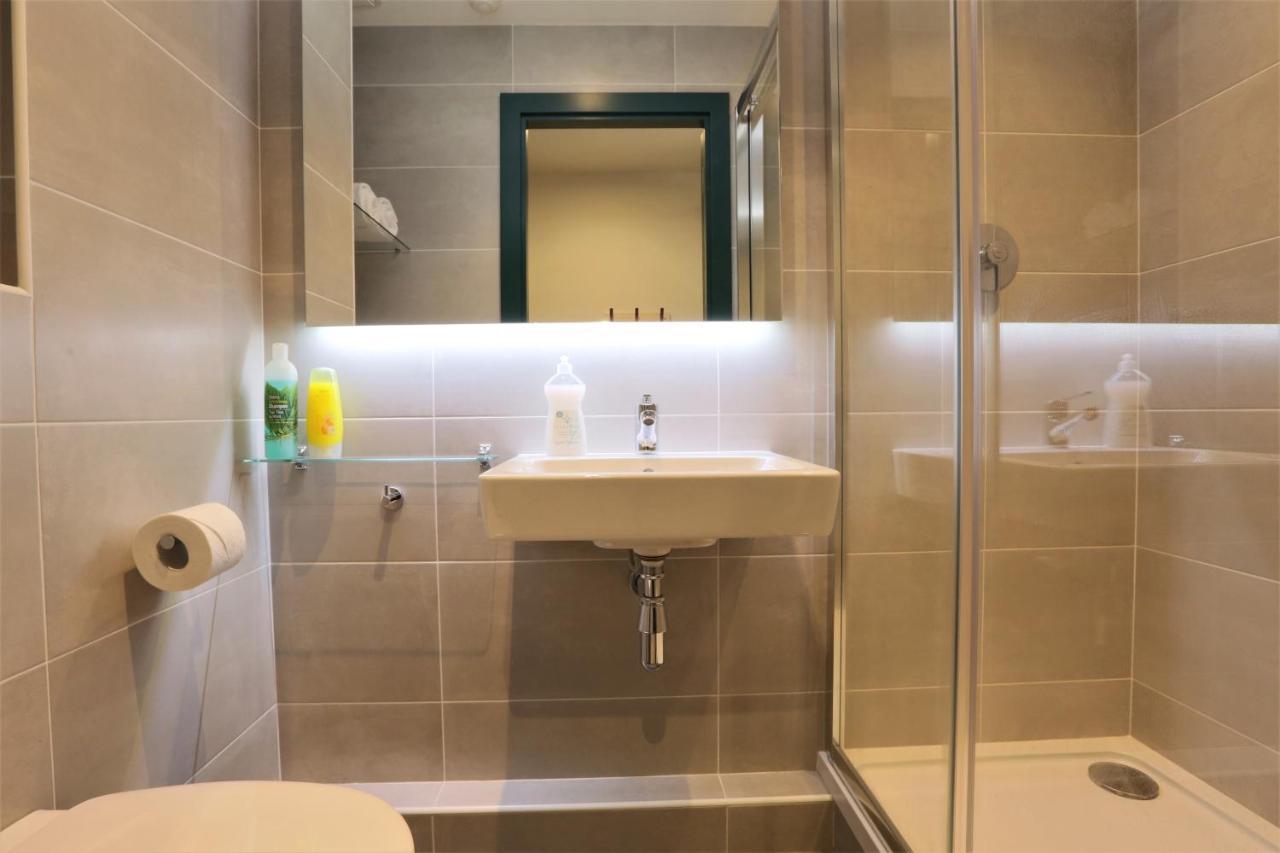 Destiny Student - Parkgate (Adults Only) Apartment Dublin Ngoại thất bức ảnh